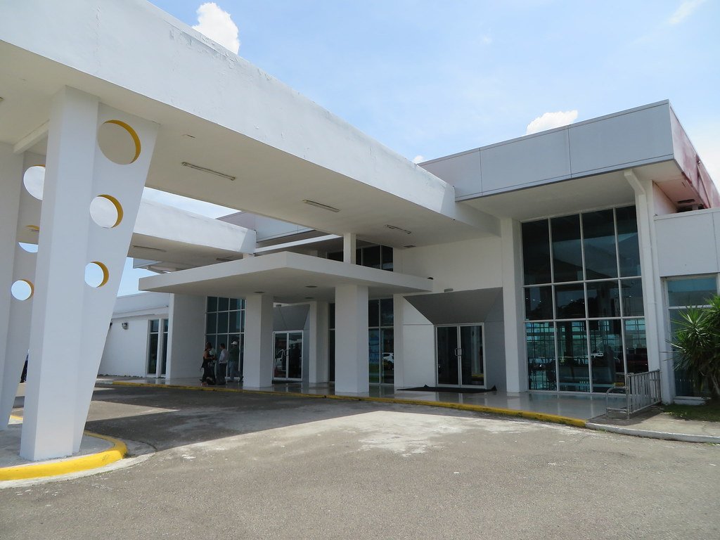 AEROPUERTO DE HOWARD